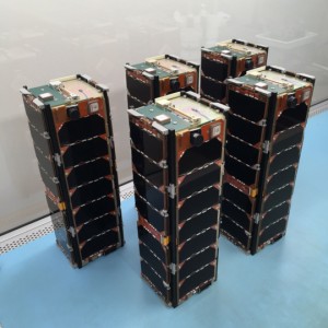 die ersten fünf Astrocast CubeSats der zweiten Generation