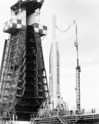 die Atlas-​D Able-​4 mit Pioneer P-30