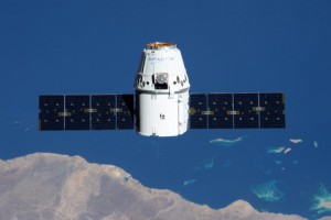 Dragon CRS-11 nach der Ankunft bei der ISS