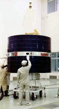 DHF-2 Satellit mit neuer Antennenanlage (DFH-2A)