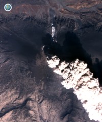 der Ausbruch des Eyjafjallajökull (Oktober 2010) auf einer Aufnahme von ROCSAT 2