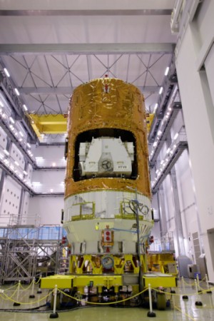 das HTV-8 im Spacecraft Test and Assembly Building № 2