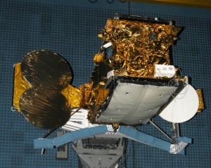 HYLAS 1 bei Antennentests