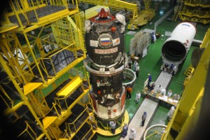 Progress M-12M Startvorbereitung in Baikonur