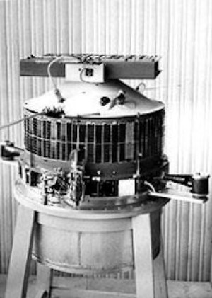 Radio 2 (RS-2)