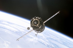 Sojus TMA-1 im Anflug auf die ISS