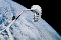 Übergabe der leeren Spacelab-Transportpalette