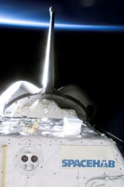 Blick auf das Spacehab Modul von STS-107