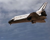 Landung der „Atlantis“ nach ihrer Mission F-4