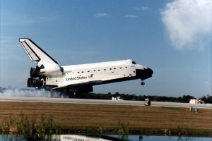 Landung der „Atlantis“ nach der STS-81 Mission