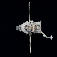 Blick auf die ISS mit den Erweiterungen PMA-2 (links) und Z-1 Truss (rechts)