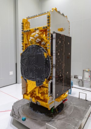 der T16 Satellit im S5A Gebäude des CSG