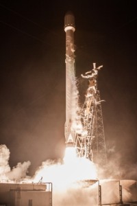 Start der Falcon 9 v1.2 mit der geheimnisvollen ZUMA Nutzlast